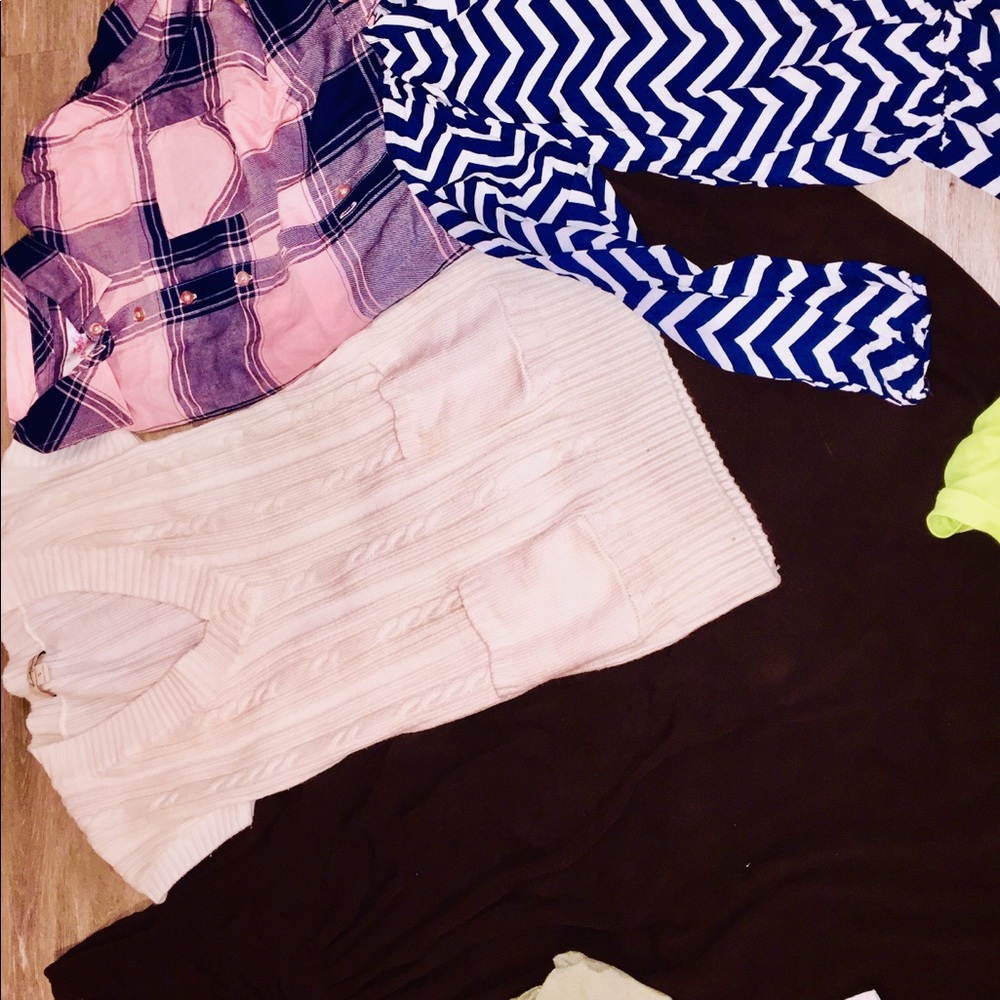 Woman’s bundled lot - Picture 8 of 8